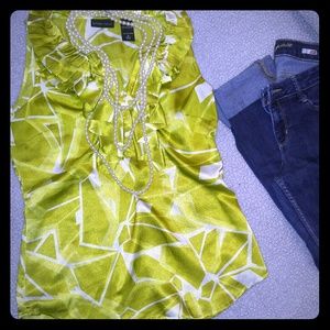 New York and company tank